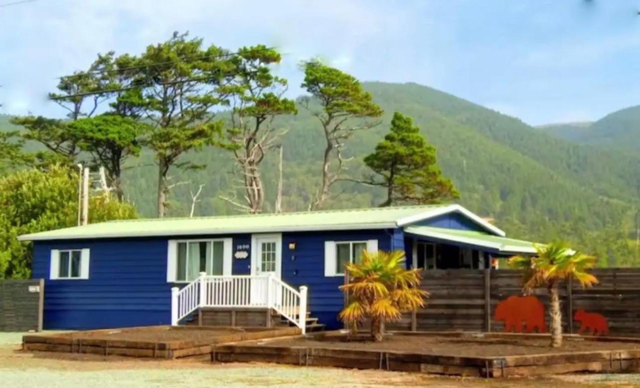 Villa Tiki Escape W/ Amazing Mountain And Marsh Backdrop Rockaway Beach Esterno foto