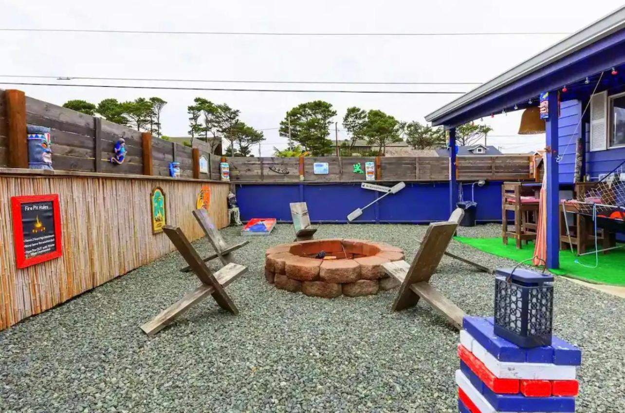 Villa Tiki Escape W/ Amazing Mountain And Marsh Backdrop Rockaway Beach Esterno foto