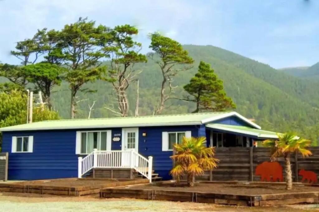 Villa Tiki Escape W/ Amazing Mountain And Marsh Backdrop Rockaway Beach Esterno foto